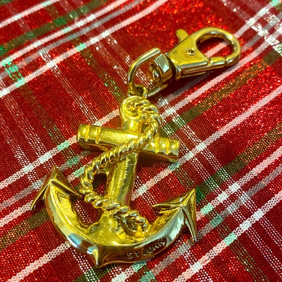 Vintage St. John gold nautical key ring with chain - Picture 2 of 5